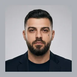 Andrei Stoian, Gründer von AURA DIGITAL